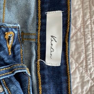 KanCan jeans size 9/28
